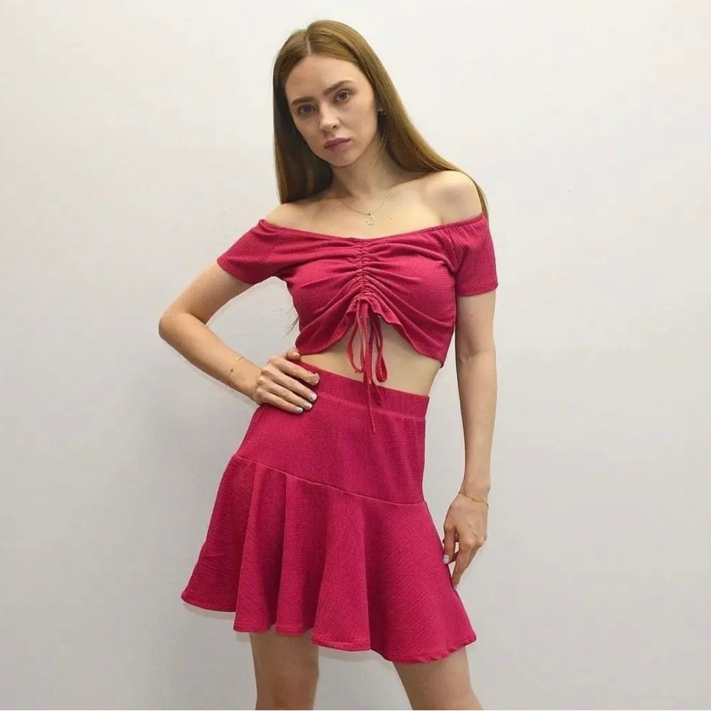 New Lace Up Crop Top And Ruffle Skirt Set - Color Pink Size Medium